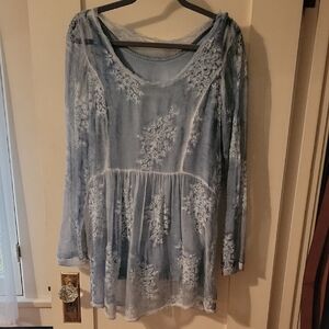 Soft Surroundings Blue Tunic with White Floral Design